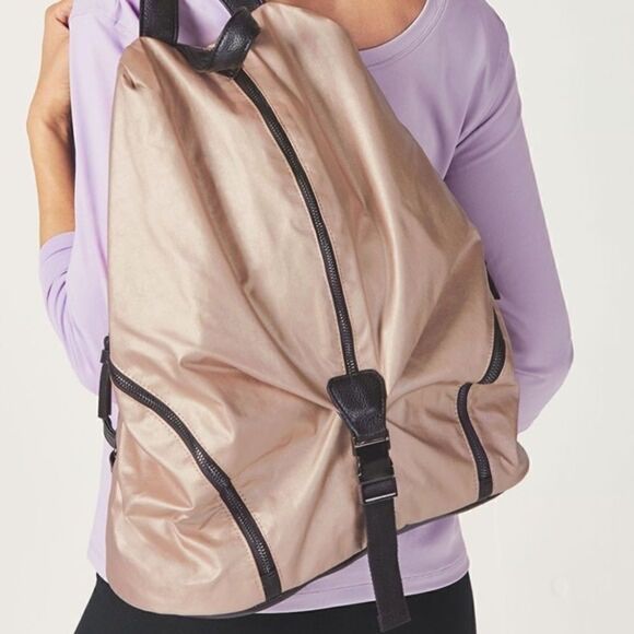 Fabletics Row Gym Pack Rose Gold EUC - Picture 1 of 12